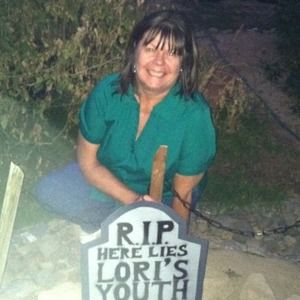 Meet your Posher, Lori